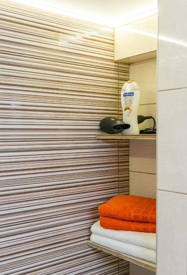 Persey Apartment Athens Ngoại thất bức ảnh